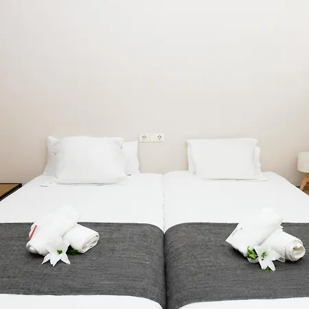 Uso Turistico Ancora De Oro *