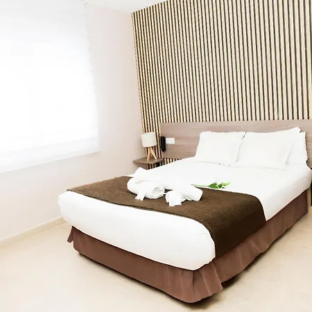 Uso Turistico Ancora De Oro